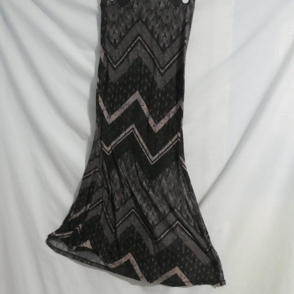 STREETWEAR SOCIETY | small | Slip On Zig Zag Patterned Skirt